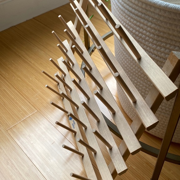 30 Spool Wooden Thread Rack / Thread Holder / Organizer - Picture 2 of 3